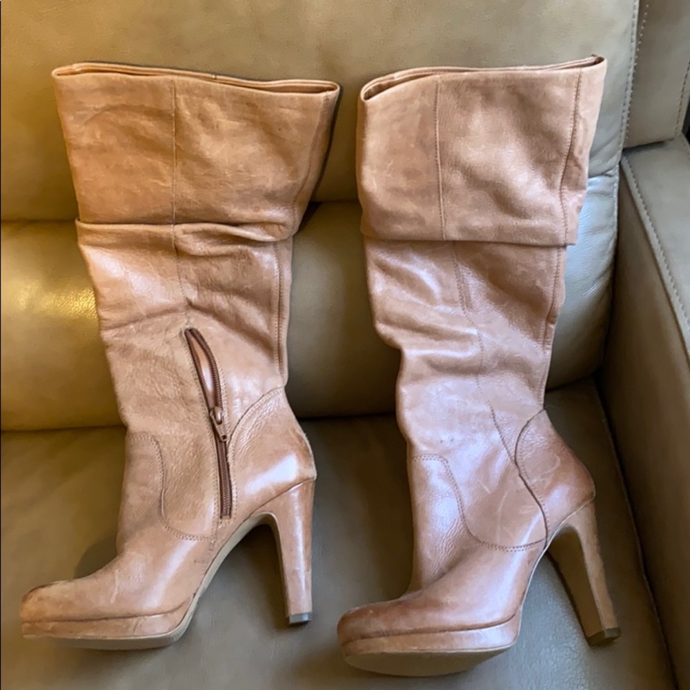 Ladies Leather Boots